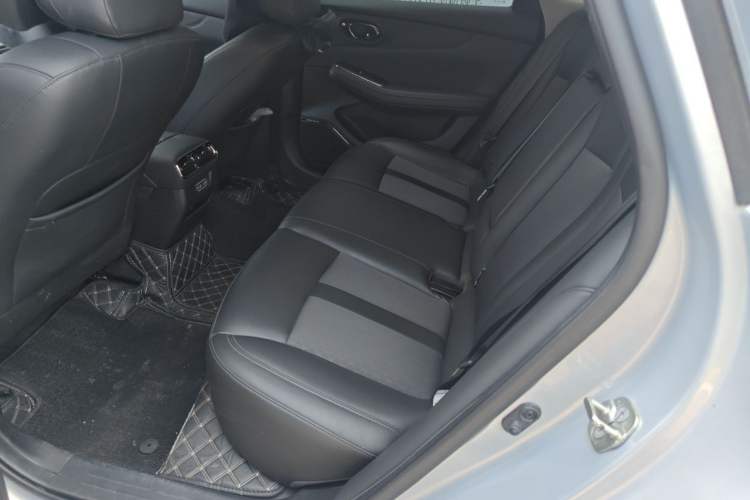 Used AION S MAX 2024 80 Star Edition Lithium Iron Phosphate Left Rear Seat