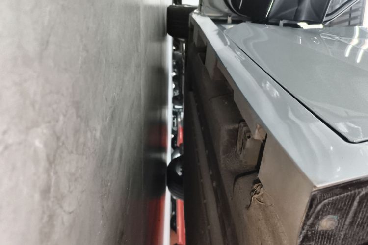 Used AION S MAX 2024 80 Star Edition Lithium Iron Phosphate Left Side Sill