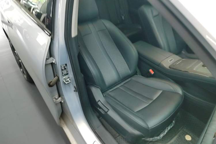 Used AION S MAX 2024 80 Star Edition Ternary Lithium Right Front Seat