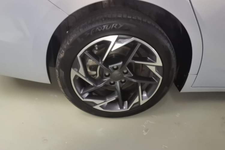 Used AION S MAX 2024 70 Star Edition Right Rear Wheel Hub