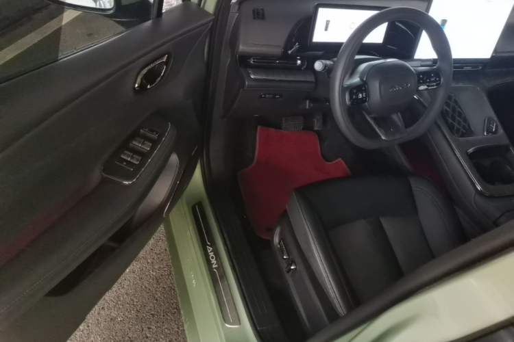Used AION S MAX 2024 80 Star Edition Ternary Lithium Driver Seat