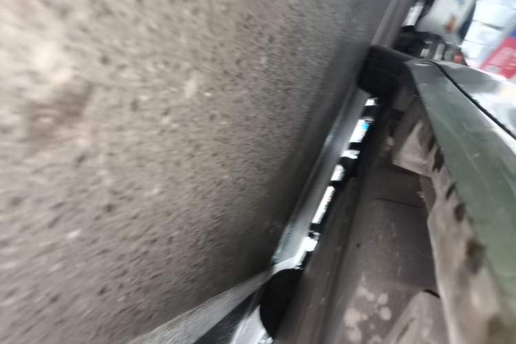 Used AION S MAX 2024 80 Star Edition Ternary Lithium Left Side Sill