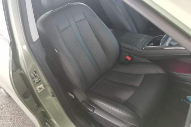 Used AION S MAX 2024 80 Star Edition Ternary Lithium Right Front Seat