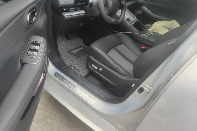Used AION S MAX 2024 70 Star Edition Driver Seat