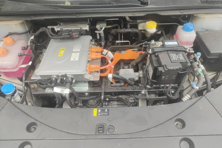 Used AION S MAX 2024 70 Star Edition Engine Bay