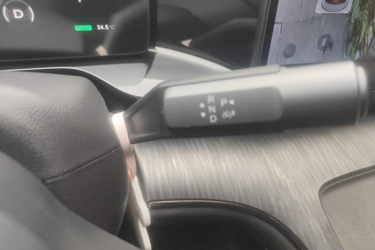 Used AION S MAX 2024 70 Star Edition Gear Lever