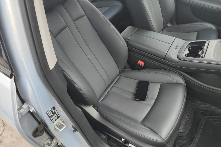 Used AION S MAX 2024 80 Star Edition Ternary Lithium Right Front Seat