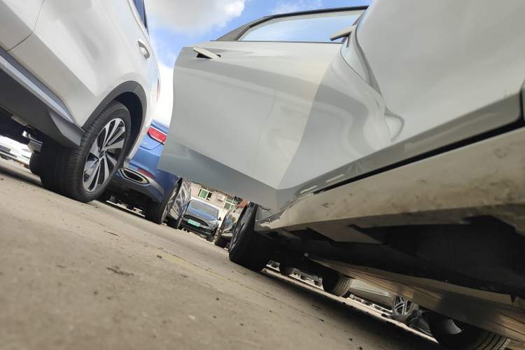 Used AION S MAX 2024 80 Star Edition Ternary Lithium Right Side Sill