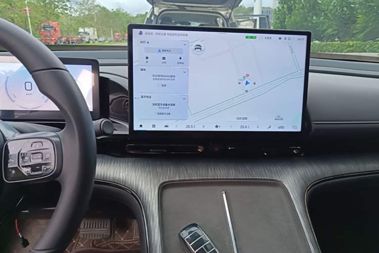 Used AION S MAX 2024 70 Star Edition 54.6 kWh Audio And AC Panel
