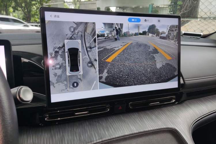 Used AION S MAX 2024 70 Star Edition 54.6 kWh Audio And AC Panel