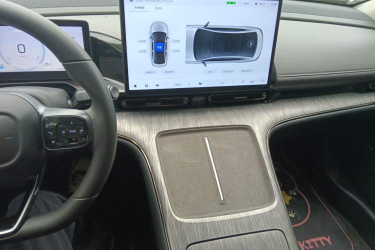 Used AION S MAX 2024 70 Star Edition 54.6 kWh Audio And AC Panel