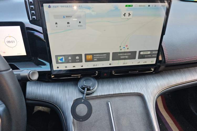 Used AION S MAX 2024 70 Star Edition 54.6 kWh Audio And AC Panel