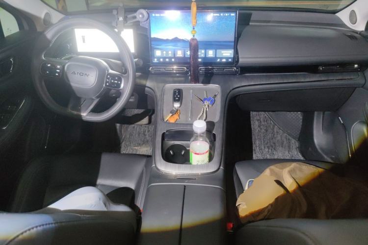 Used AION S MAX 2024 80 Star Edition Ternary Lithium Center Console