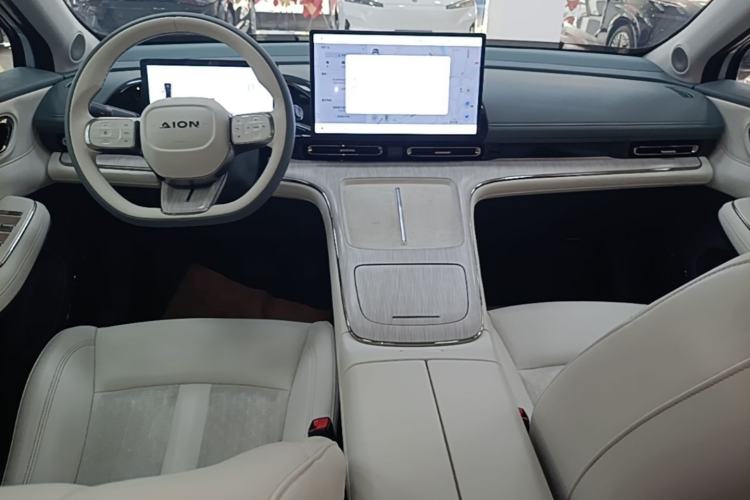 Used AION S MAX 2024 80 Star Edition Ternary Lithium Center Console