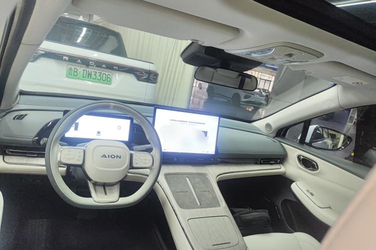 Used AION S MAX 2024 70 Star Edition Center Console