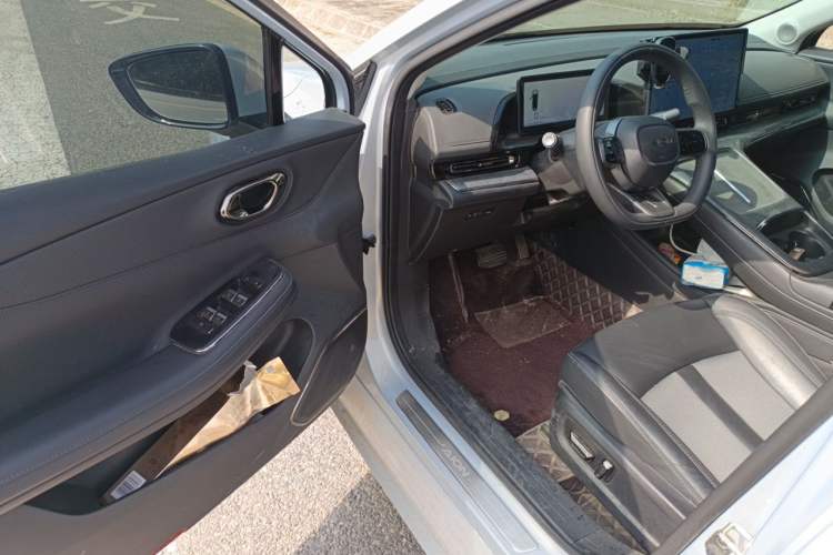 Used AION S MAX 2024 70 Star Edition Driver Seat
