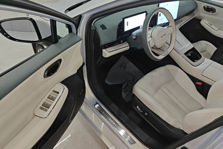 Used AION S MAX 2024 80 Xinghan Edition Ternary Lithium Driver Seat