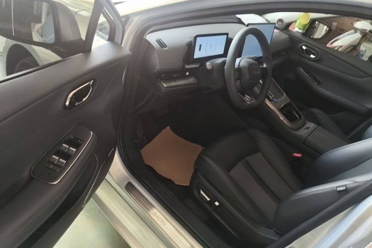 Used AION S MAX 2024 80 Star Edition Ternary Lithium Driver Seat