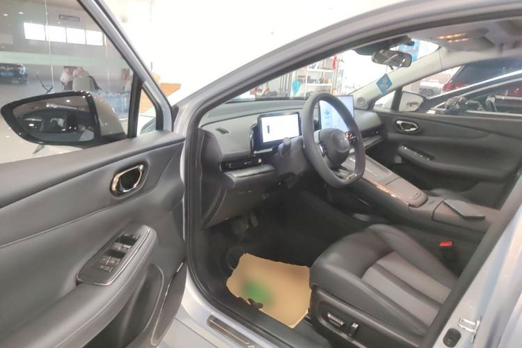 Used AION S MAX 2024 80 Star Edition Ternary Lithium Driver Seat