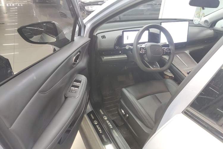 Used AION S MAX 2024 80 Star Edition Ternary Lithium Driver Seat