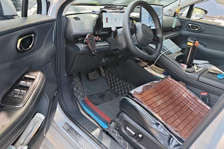 Used AION S MAX 2024 70 Star Edition Driver Seat