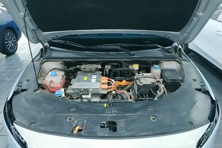 Used AION S MAX 2024 80 Star Edition Ternary Lithium Engine Bay