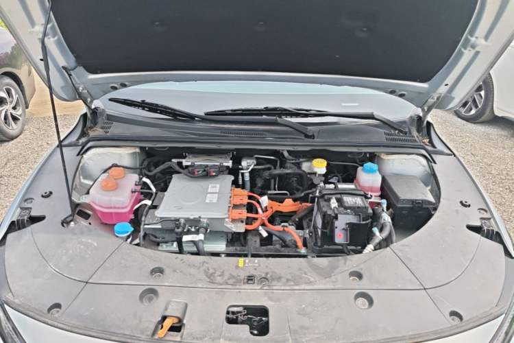 Used AION S MAX 2024 70 Star Edition 54.6 kWh Engine Bay