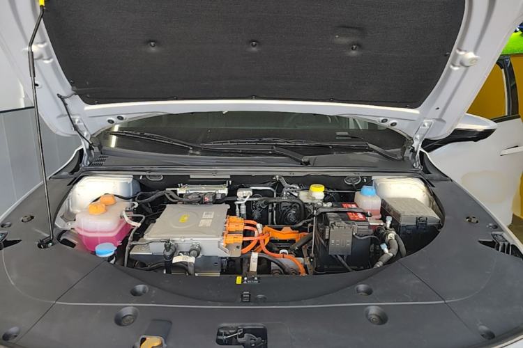 Used AION S MAX 2024 70 Star Edition 54.6 kWh Engine Bay