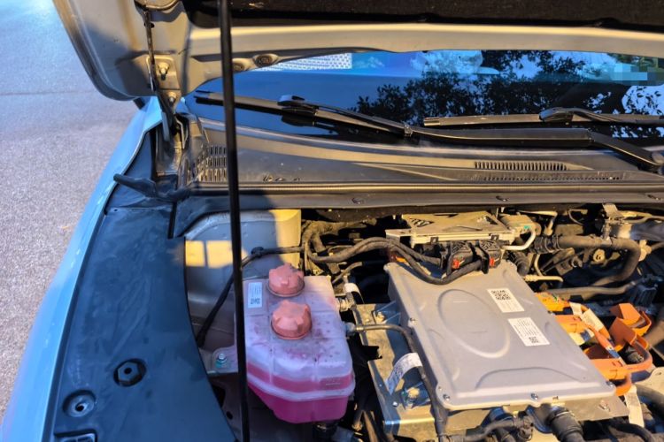 Used AION S MAX 2024 70 Star Edition Engine Bay Right