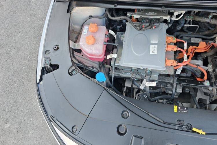 Used AION S MAX 2024 70 Star Edition 54.6 kWh Engine Bay Right