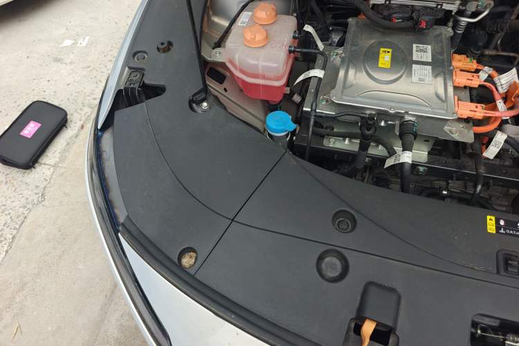Used AION S MAX 2024 70 Star Edition Engine Bay Right