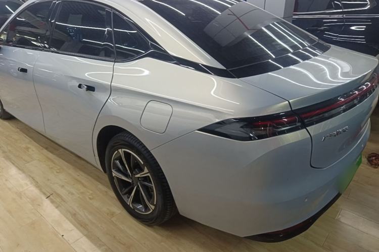 Used AION S MAX 2024 70 Star Edition 54.6 kWh Exterior 2