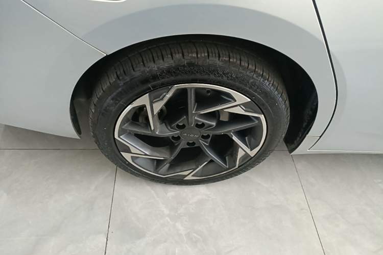 Used AION S MAX 2024 70 Star Edition Exterior 5