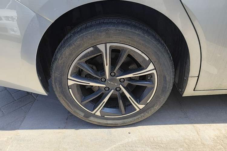 Used AION S MAX 2024 70 Star Edition 54.6 kWh Exterior 5