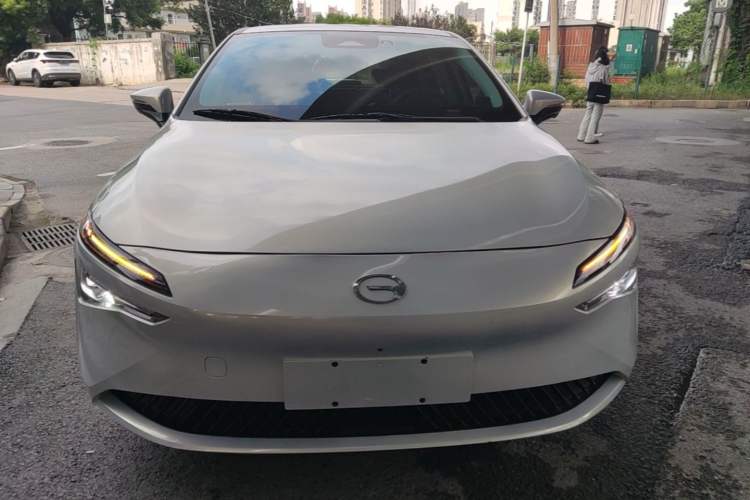 Used AION S MAX 2024 70 Star Edition 54.6 kWh Front
