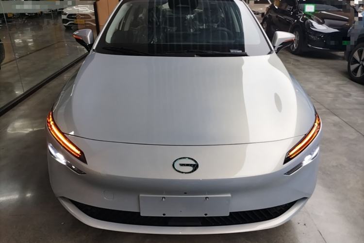 Used AION S MAX 2024 70 Star Edition Front