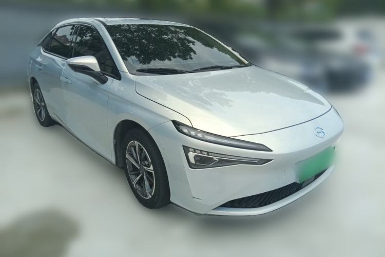 Used AION S MAX 2024 70 Star Edition 54.6 kWh Front Right 45 Deg