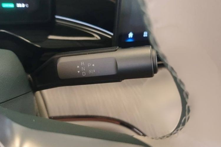 Used AION S MAX 2024 70 Star Edition Gear Lever