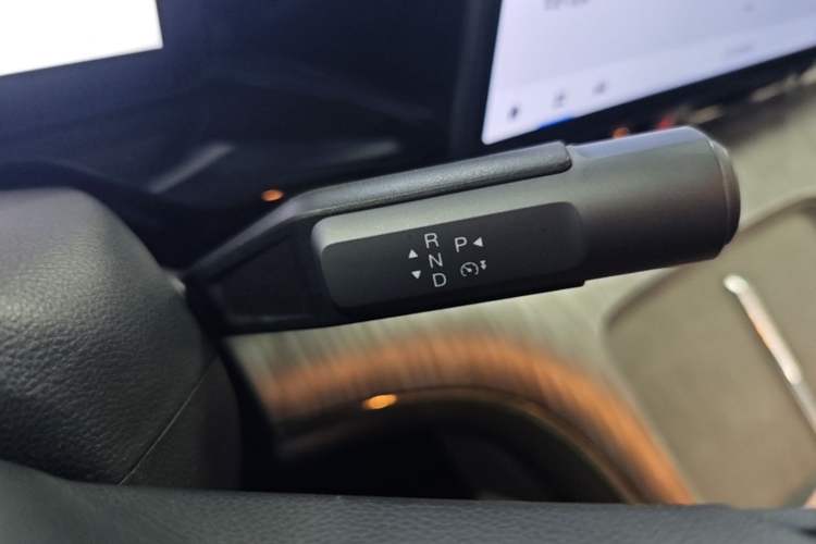 Used AION S MAX 2024 80 Star Edition Ternary Lithium Gear Lever
