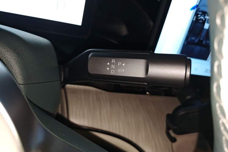 Used AION S MAX 2024 80 Star Edition Ternary Lithium Gear Lever