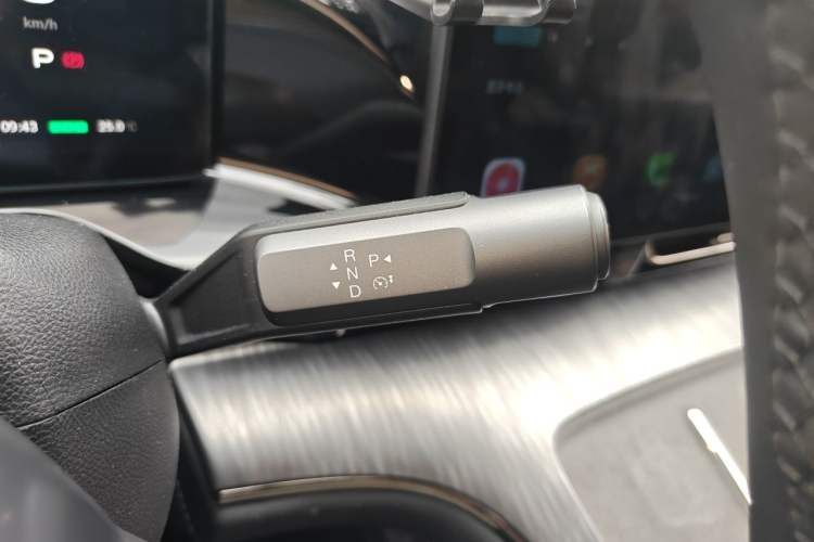Used AION S MAX 2024 80 Star Edition Ternary Lithium Gear Lever
