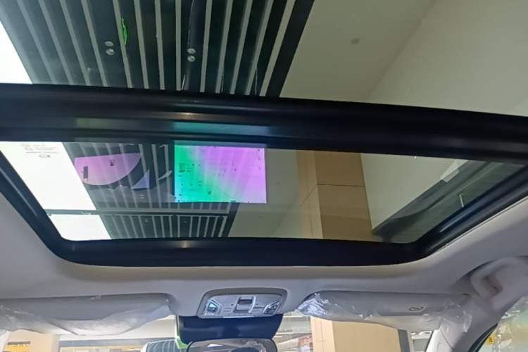 Used AION S MAX 2024 70 Star Edition Headliner