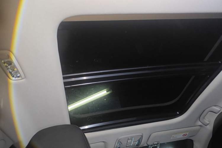Used AION S MAX 2024 70 Star Edition 54.6 kWh Headliner