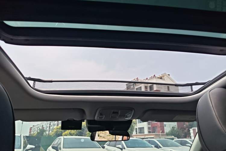 Used AION S MAX 2024 70 Star Edition 54.6 kWh Headliner