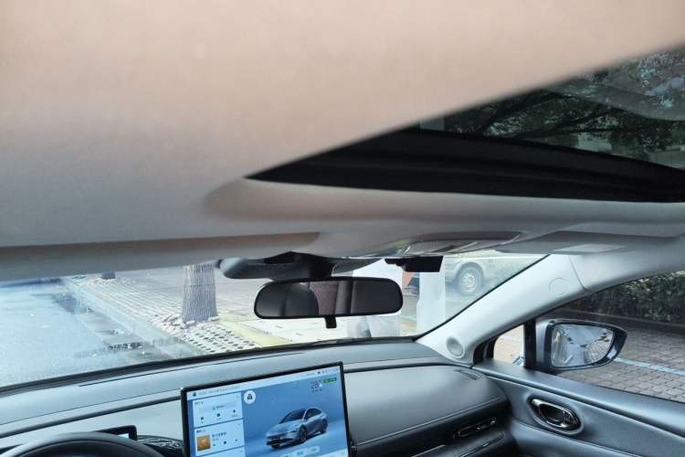 Used AION S MAX 2024 80 Star Edition Lithium Iron Phosphate Headliner