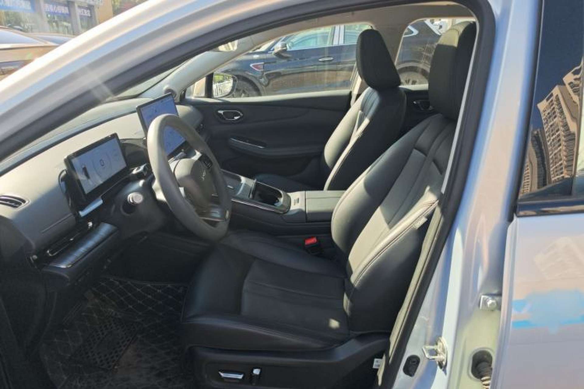 Used AION S MAX 2024 80 Xinghan Edition Ternary Lithium Interior 1