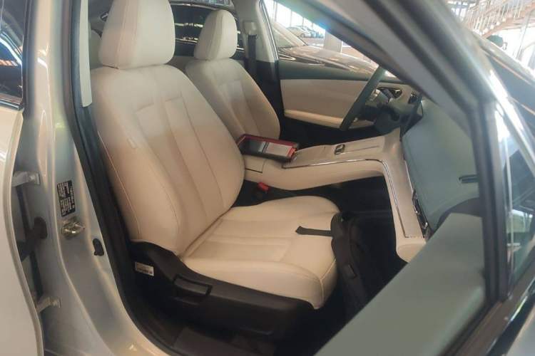 Used AION S MAX 2024 70 Star Edition Interior 10