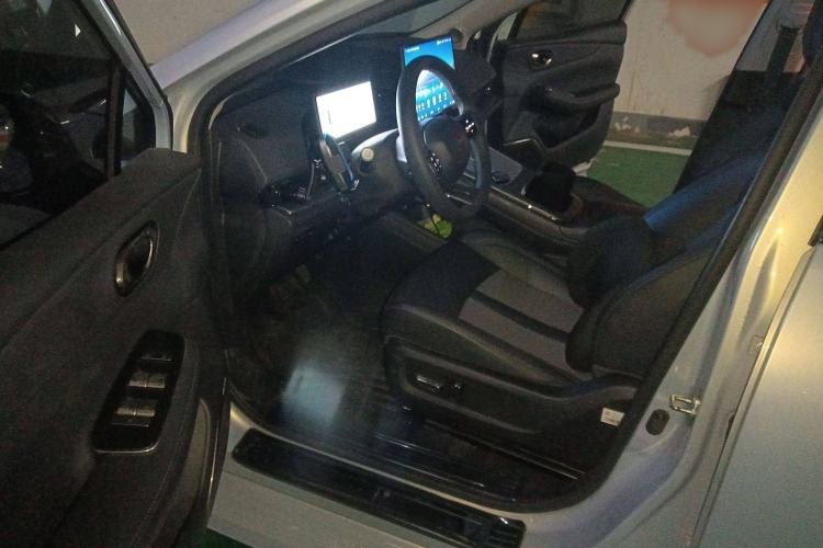Used AION S MAX 2024 80 Star Edition Ternary Lithium Interior 3