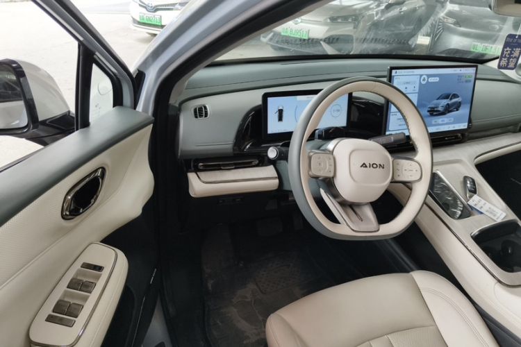 Used AION S MAX 2024 80 Xinghan Edition Ternary Lithium Interior 3