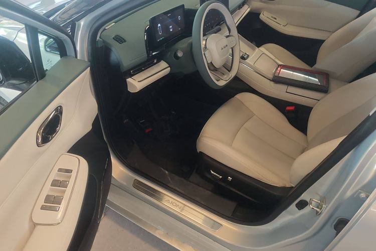Used AION S MAX 2024 70 Star Edition Interior 3